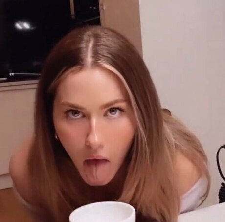 Sonny Loops high quality pornstar img