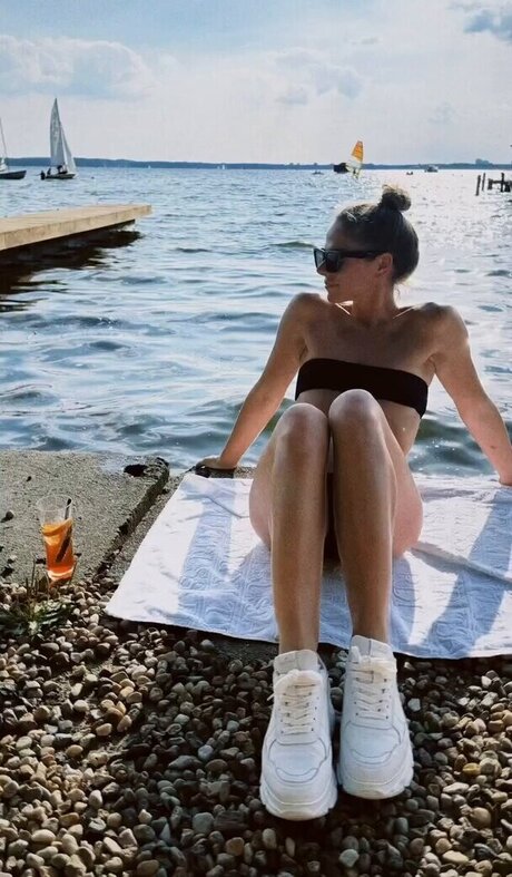 cameltoe onlyfans pornographic galleries