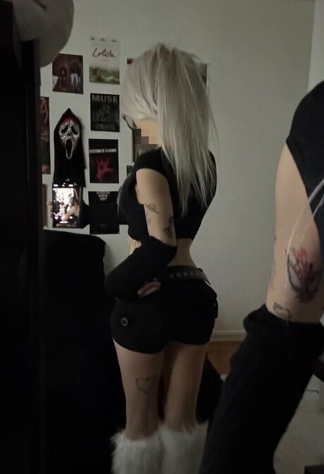 farryndoll pornstar erotic archive