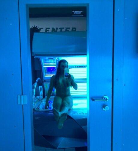 Sarah Slavotinek star pretty images