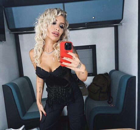 I rem Derici beautiful pornstar img