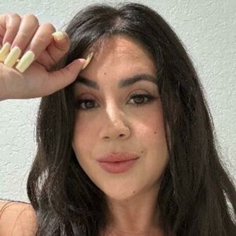 Cyniiee s ASMR star erotic images