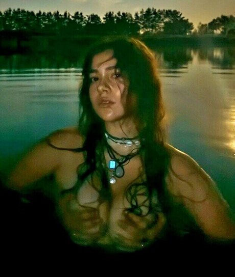 Leonie Buchegger star picture