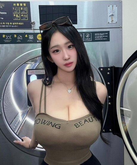 Dahee0326 Dh oh eb star art galleries