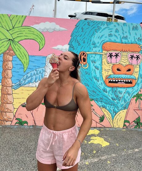 lesbian anal strapon onlyfans nude pictures