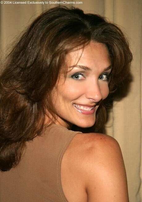 hairy armpits onlyfans naked pictures