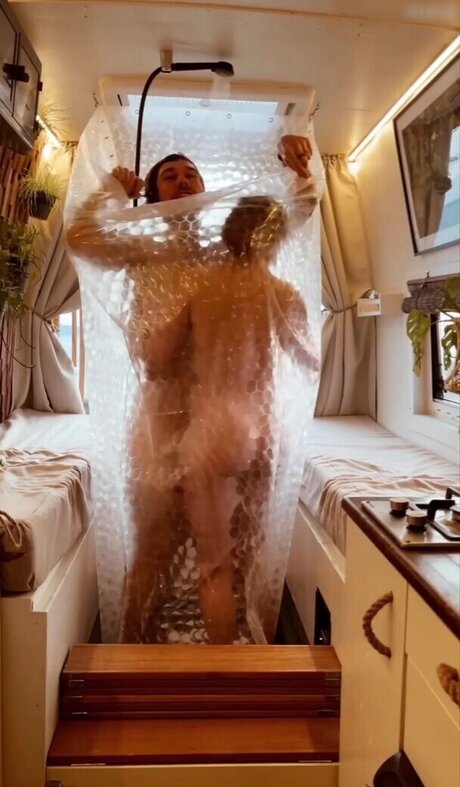 babe brunette onlyfans sexy nude pics