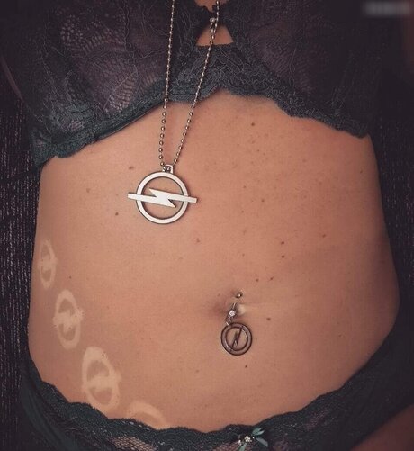 Nicole Miss opel model nudes gallery