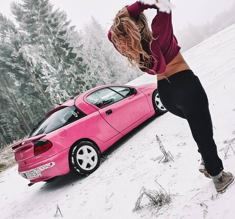 Nicole Miss opel model xxx gallery