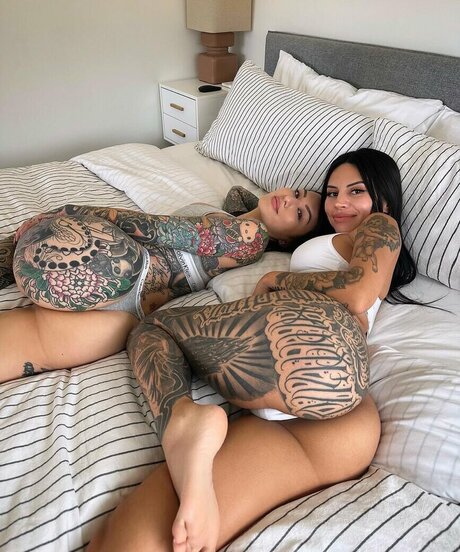 Breezy Foxx model best picture