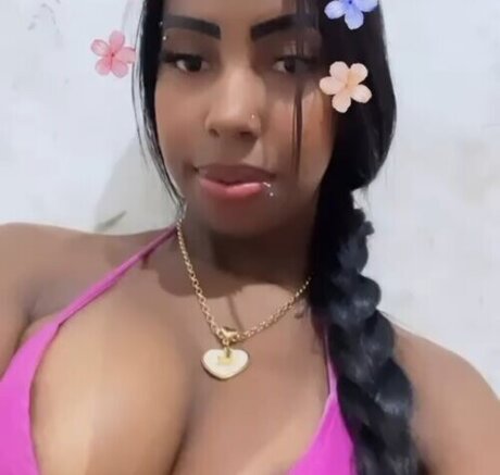 Laurinha Vip free pornstar photo