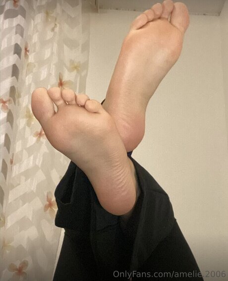 Amelie 2006 model free images