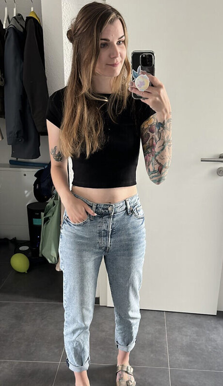 Jovlekaline pornstar adult gallery