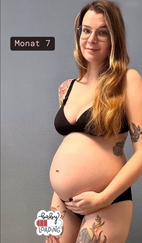 Jovlekaline porn model images