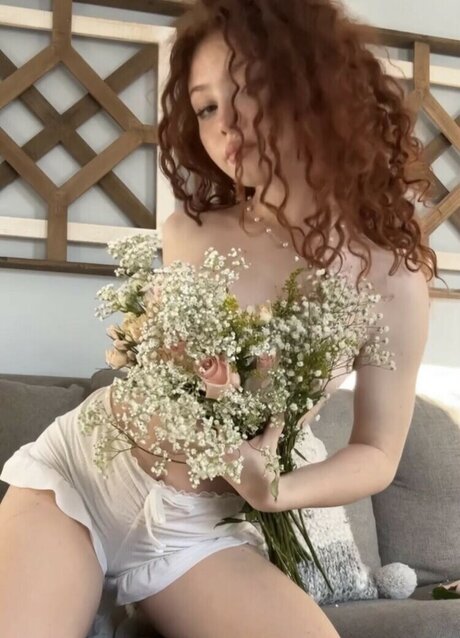 Livia Paige pornstar hd img