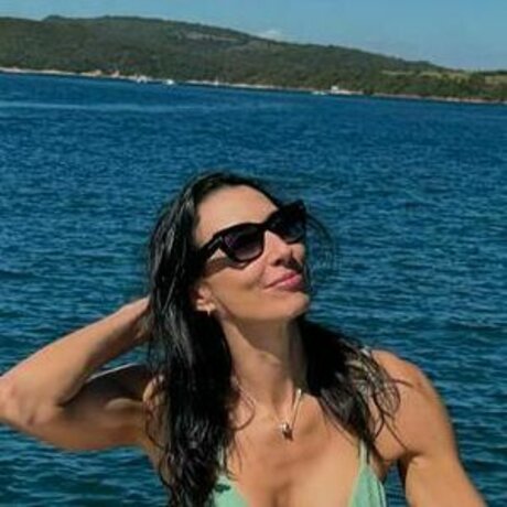 Sheilla Castro sexy actress image