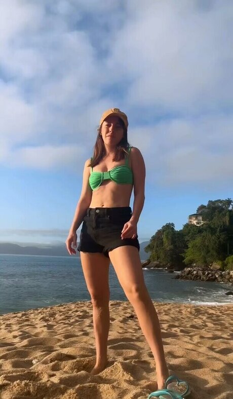 Fernanda Nobre top model pictures