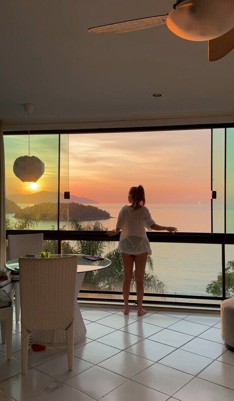 Fernanda Nobre beautiful model photos