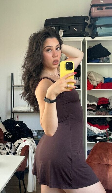 Hilal Fener pornstar sex photo