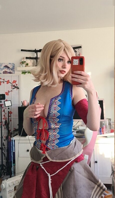 Pastelmiiilk sex model images