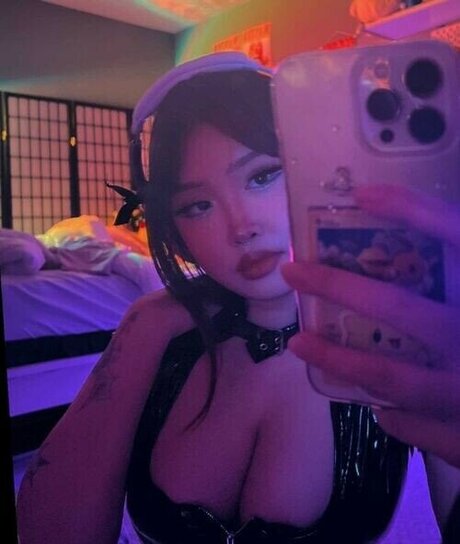 miitofu xxx model gallery