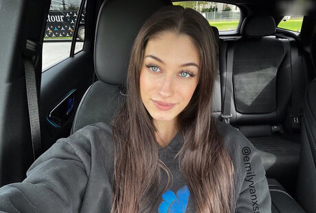 emilyvanxssa pornstar exclusive img