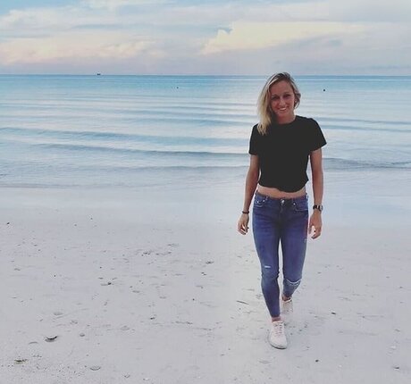 Kathrin Hendrich beautiful star images