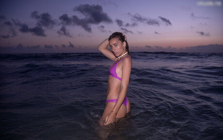 Sara de Miguel naked star photos