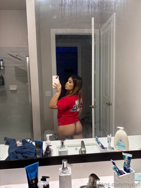 myrafl naked pornstar pic