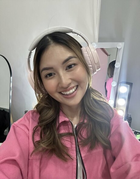 Swansage star top picture