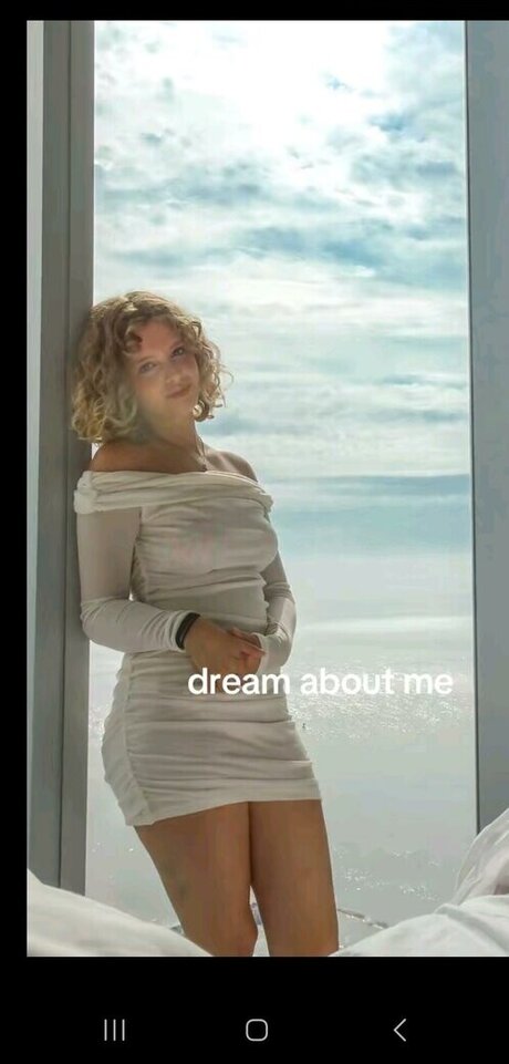 Gina Lynn model nude photos