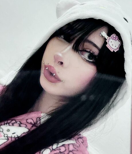 Sashad0ll star exclusive photo