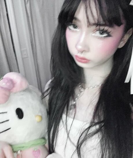 asian influencer onlyfans hot sexy pic