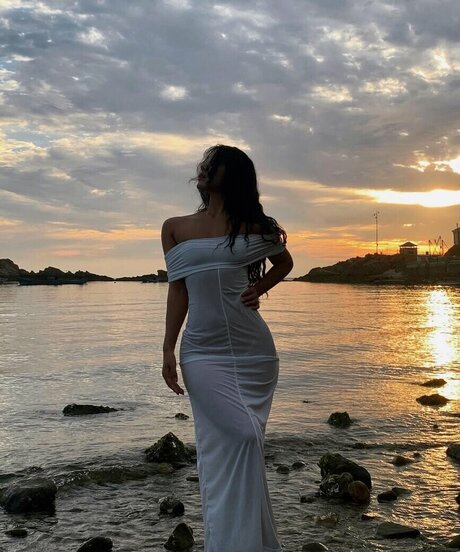 hypothxxcajal free actress pictures