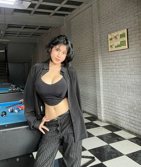 ejahazel star free pictures