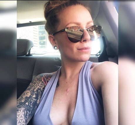 Denise Schwitalle model best images