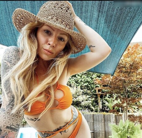 Denise Schwitalle top pornstar image