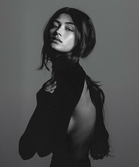 Meeya Dugied hd actress image