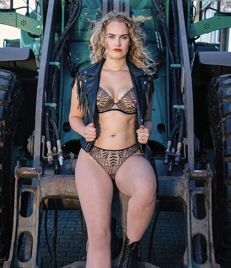 Roosjexb xxx pornstar galleries