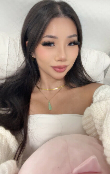 Eden Luong nudes pornstar pics