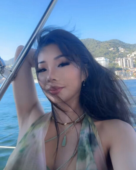 Eden Luong pornographic star pics