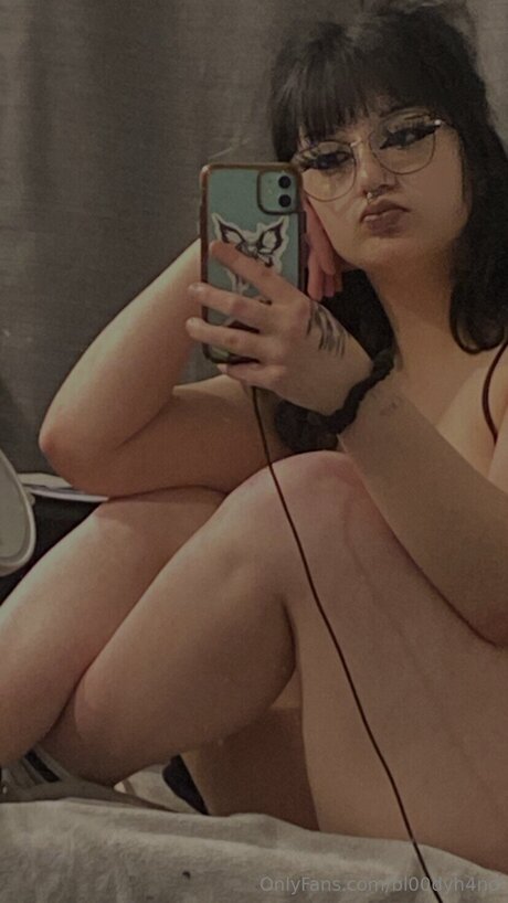 bl00dyh4nd star picture