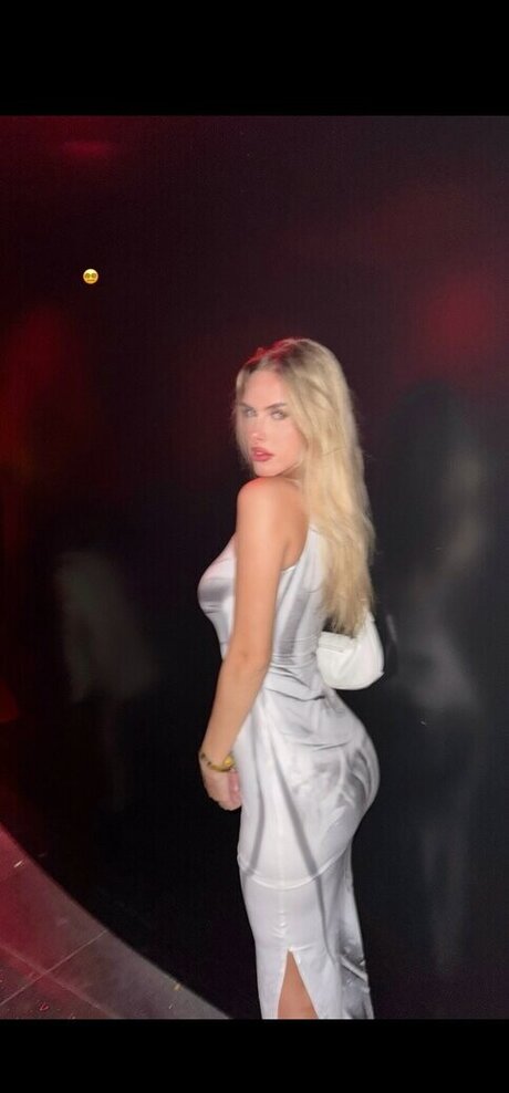 Elisa Pellegrino nice model galleries