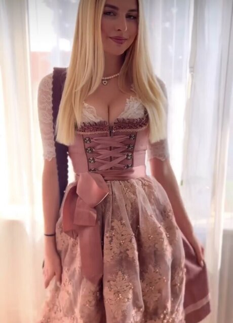 squirting pussy onlyfans porno pic