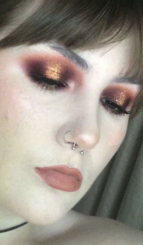 roundup weebkiller art model photos