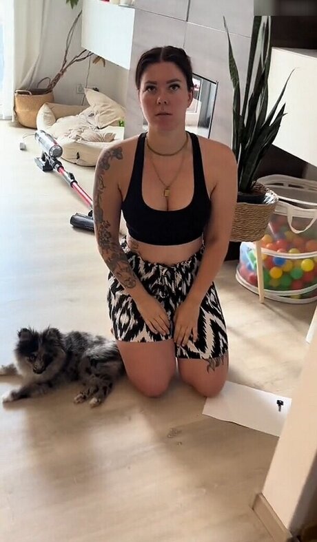 popular onlyfans art nude image