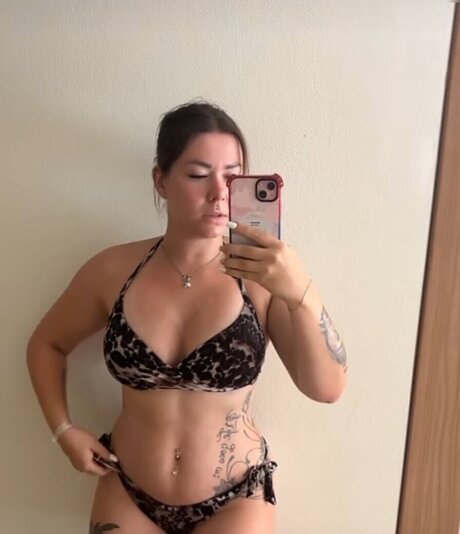 Die Meedtis sex star images