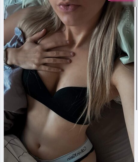 Josily pornstar sex photo