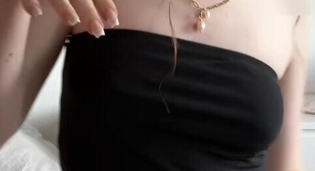 Annika eks exclusive star image