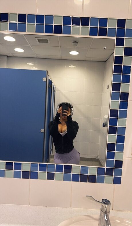 Ciara Wilmot high quality actress gallery